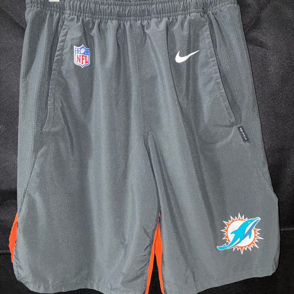 Nike Miami Dolphins On Field Shorts - Small, Gray Lightweight Performance